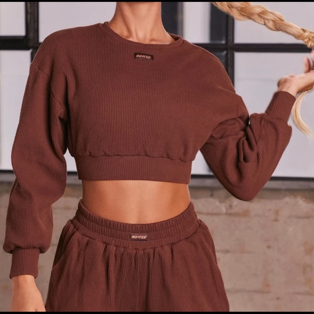 Bo + Tee cropped sweater